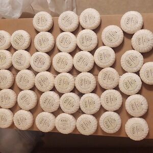 KINU lot of 40 new cleansing soap each 1.25 oz sealed